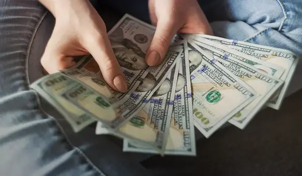 عکس دلار زیبا