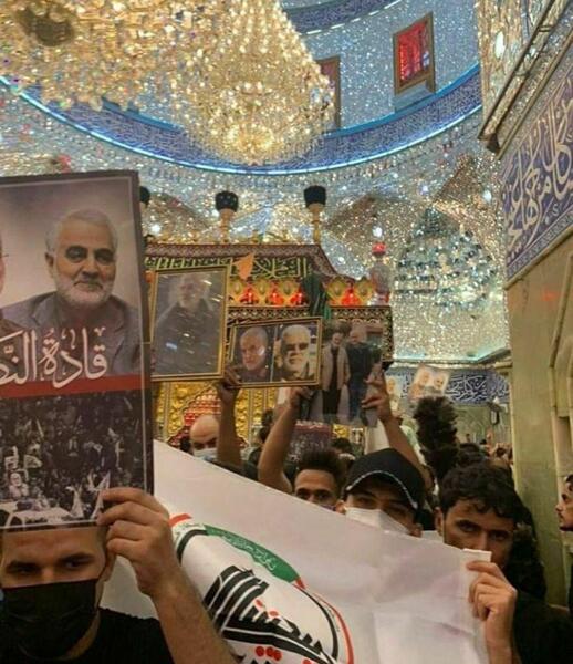 عکس قاسم سلیمانی در بین الحرمین