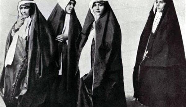 عکس از لباس زنان قاجار