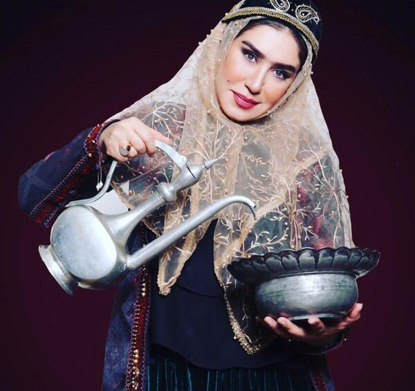 عکس از لباس زنان قاجار