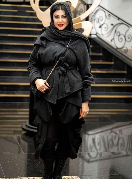عکس آزاده صمدی قبل از عمل زیبایی