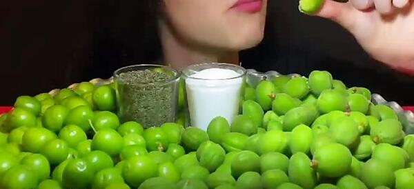 عکس آلو سبز