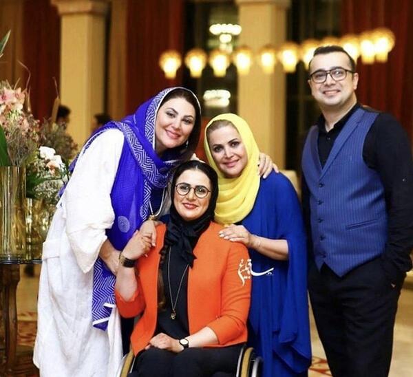 عکس سپند امیرسلیمانی با خواهرش