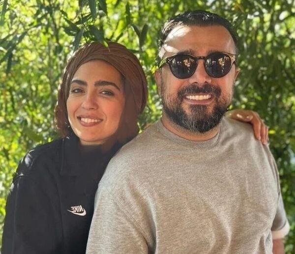 عکس سپند امیرسلیمانی با خواهرش