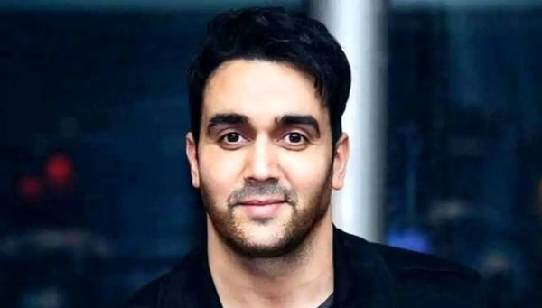 عکس پوریا دانسته
