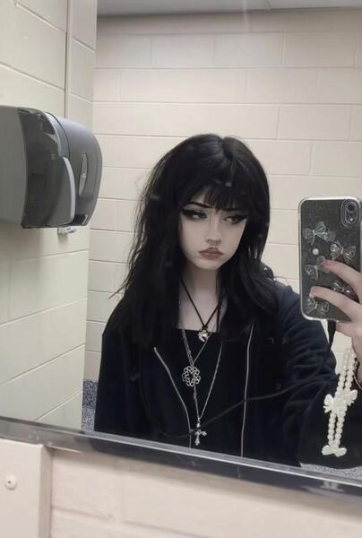 عکس پروفایل خفن دخترانه دارک