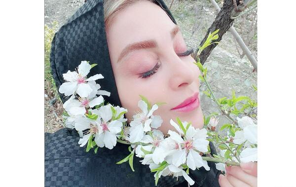 عکس عروسی ژاله صادقی