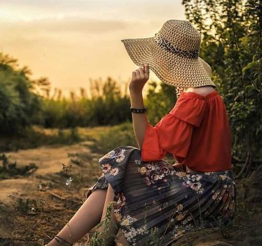 عکس لیسا کمیاب
