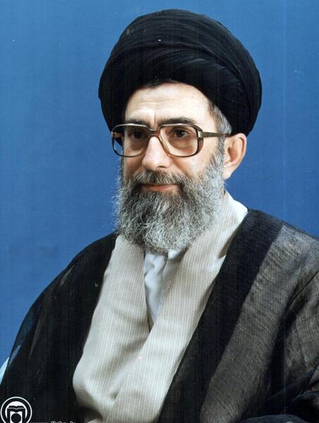 عکس رهبر سال ۹۰