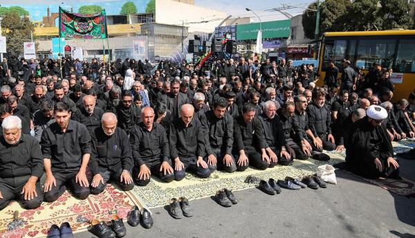 عکس روز عاشورا در بازار تهران