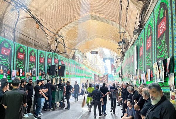 عکس روز عاشورا در بازار تهران