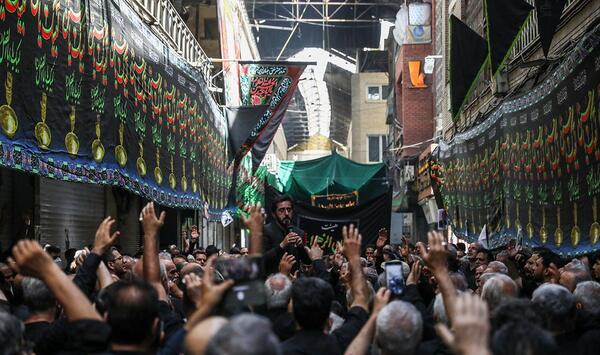 عکس روز عاشورا در بازار تهران