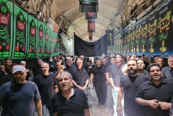 عکس روز عاشورا در بازار تهران
