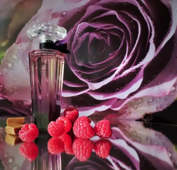 عکس عطر لانکوم میدنایت