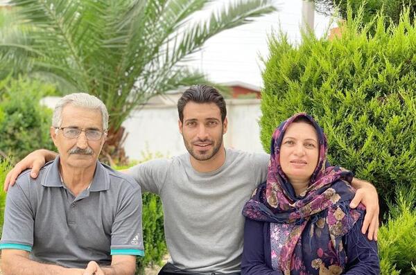 عکس شجاع خلیل زاده و همسرش