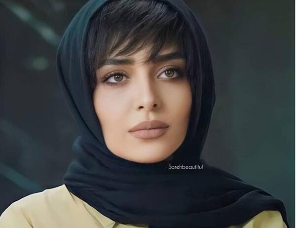 عکس ساره بیات بدون آرایش و گریم