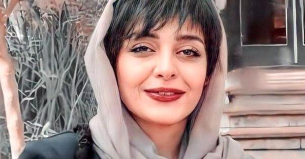 عکس ساره بیات بدون آرایش و گریم