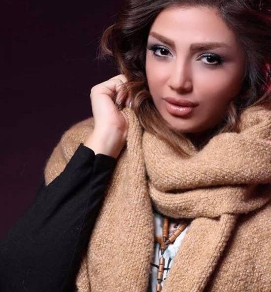 عکس مهسا خواننده و دخترش