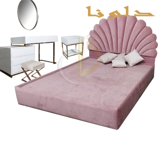 عکس عاشقانه دونفره روی تخت خواب