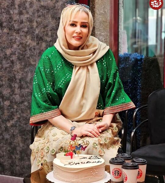 عکس زهرا مادر مرضیه در بچه مهندس