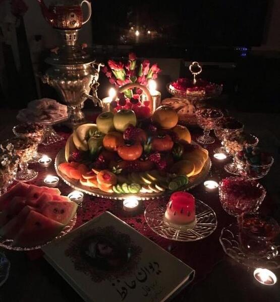 عکس نوشته شب یلدا برای دوستان