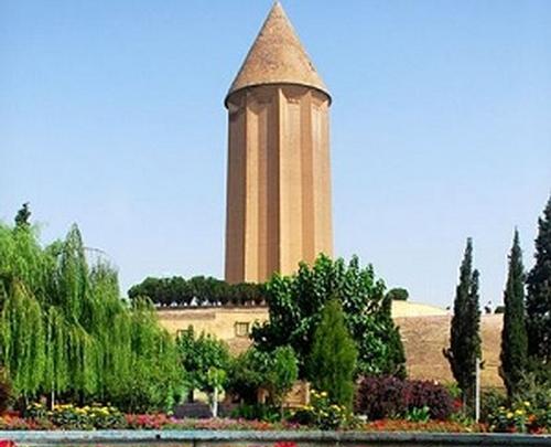 عکس برج گنبد قابوس گلستان
