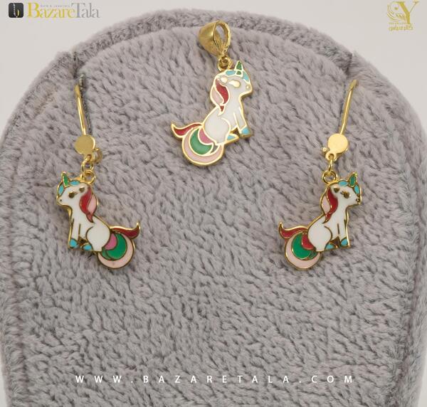 عکس اسب تک شاخ طلایی