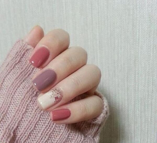 عکس طرح ناخن گل بابونه