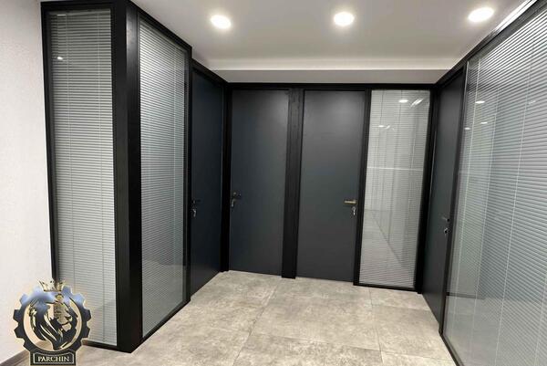 عکس پارتیشن اداری دوجداره