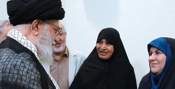 عکس مجری زن حسینی