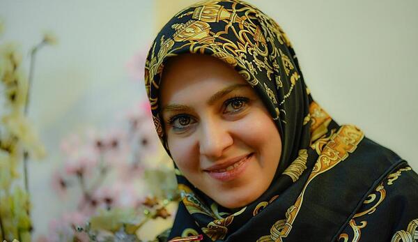 عکس مجری زن حسینی