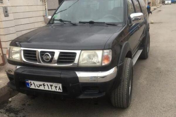 عکس نیسان سرانزا
