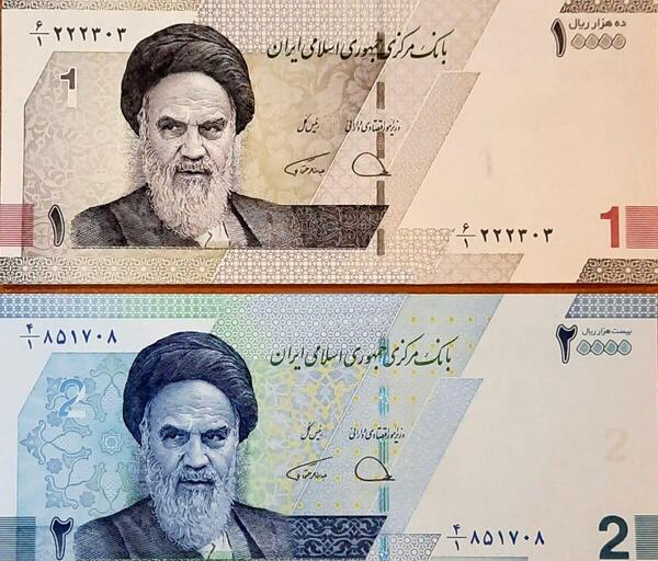 عکس دسته اسکناس
