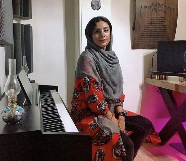عکس پای حدیثه تهرانی