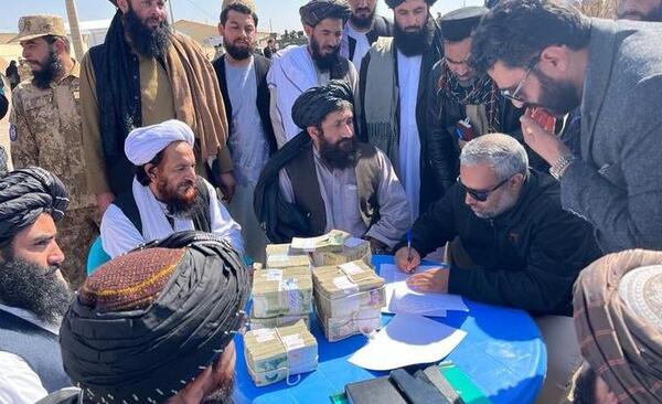 عکس زندانی شده