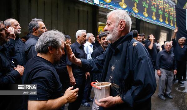 عکس از عزاداری ظهر عاشورا