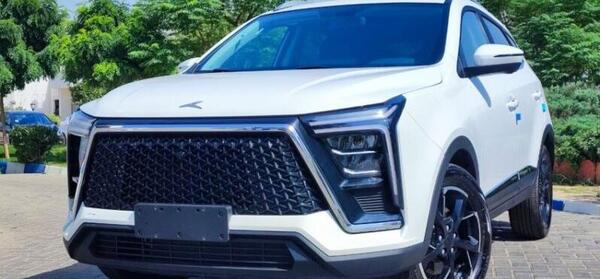 عکس ماشین کی ام سی x5 1 5 لیتر توربو