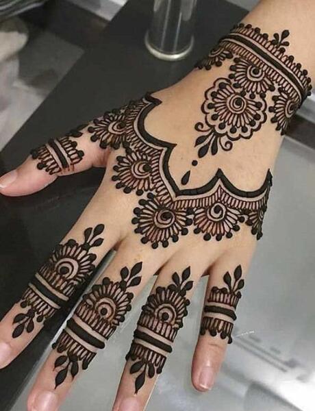 عکس حنای روی دست عروس