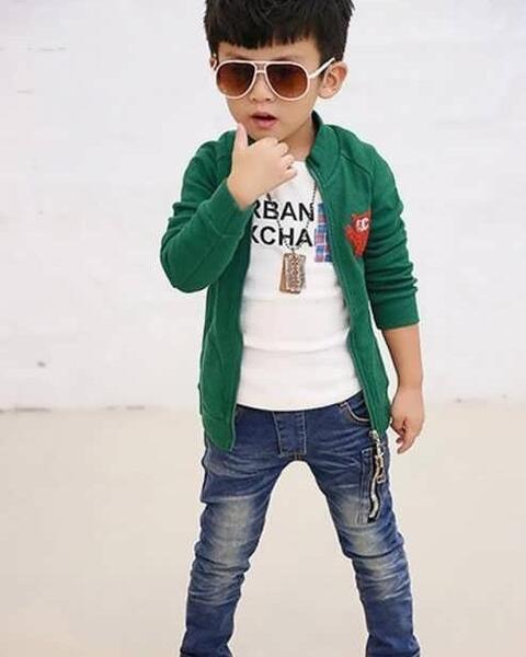 مدل ژست عکس پسرانه بچه گانه