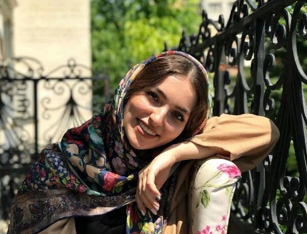 عکس دختر ایرانی مسلمان