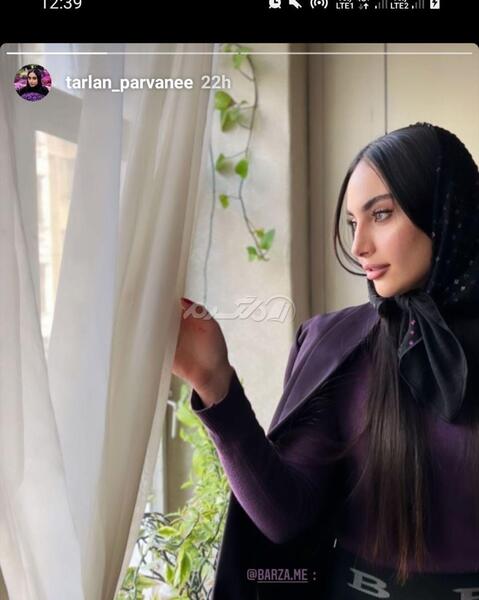 عکس ترلان پروانه با همسر