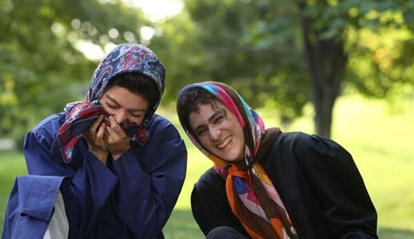 عکس رضا عطاران با روسری