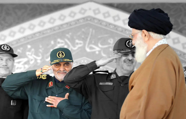 چگونه عکس حاج قاسم سلیمانی را بکشیم