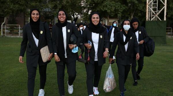 عکس لباس دخترانه فوتبال