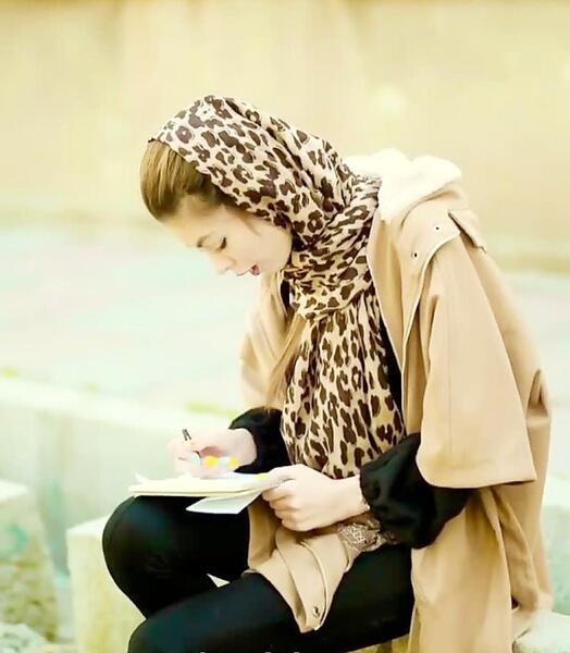 عکس فرزانه تیموری تیک تاکر