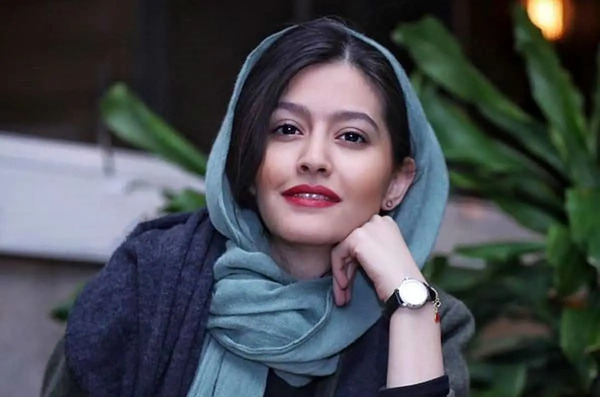 عکس های آسانسوری حامیم