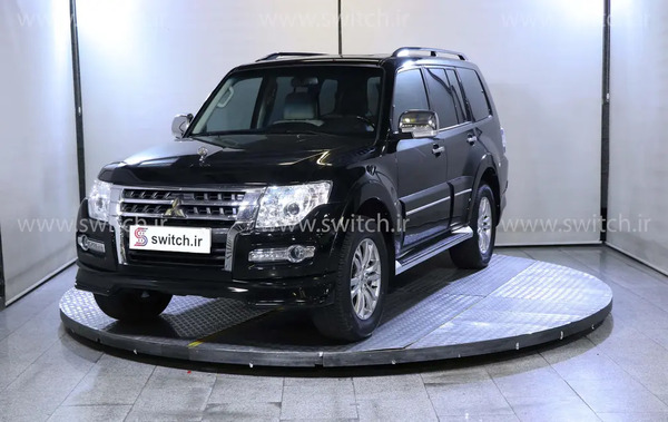 عکس ماشین mitsubishi pajero4door
