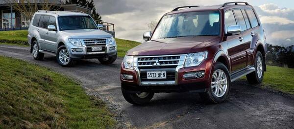 عکس ماشین mitsubishi pajero4door