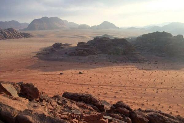عکس زمین شناسان