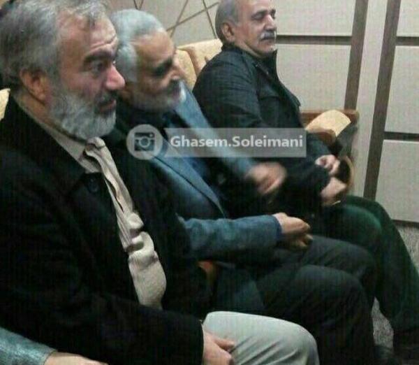 عکس پرویز پرستویی به همراه پسرش